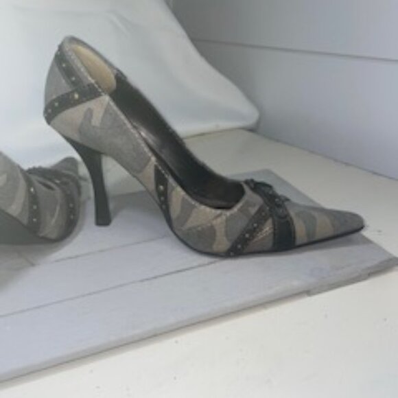 MIA Camo Pointed Toe Heel, size 7.5 - Picture 4 of 13